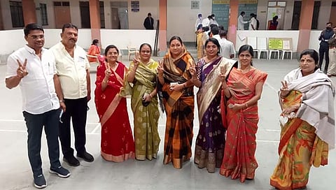 चंद्रशेखर बावनकुळे विरुद्ध मंगेश देशमुख लढत ; ९८ टक्के मतदान