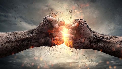 कसबा बावड्यात दोन मंडळांत हाणामारी