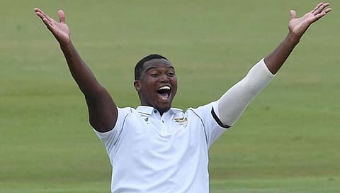 Lungi Ngidi : भारतीय फलंदाजीचे कंबरडे मोडणा-या ‘लुंगी’कडे कधीकाळी क्रिकेट किट घेण्यासाठी पैसे नव्हते!