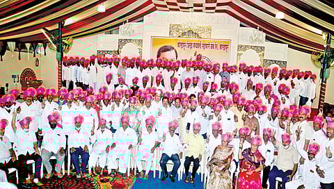 कोल्हापूर : जिल्हा बँक निवडणुकीत आ. पी. एन. पाटील यांचा उमेदवारी अर्ज दाखल करण्यापूर्वी झालेल्या मेळाव्यात मोठ्या संख्येने ठरावधारक उपस्थित होते. (छाया : पप्पू अत्तार)