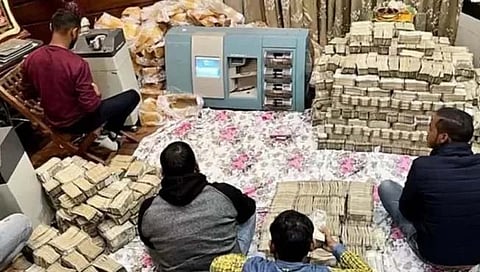 Piyush Jain IT Raid: २३२ कोटींची रोकड, ६४ किलो सोने, २५० किलो चांदी आणि ६०० किलो चंदन तेल जप्त