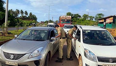 कर्नाटक मधून जिल्हा प्रवेशासाठी दोन डोस अथवा आरटीपीसीआर बंधनकारक