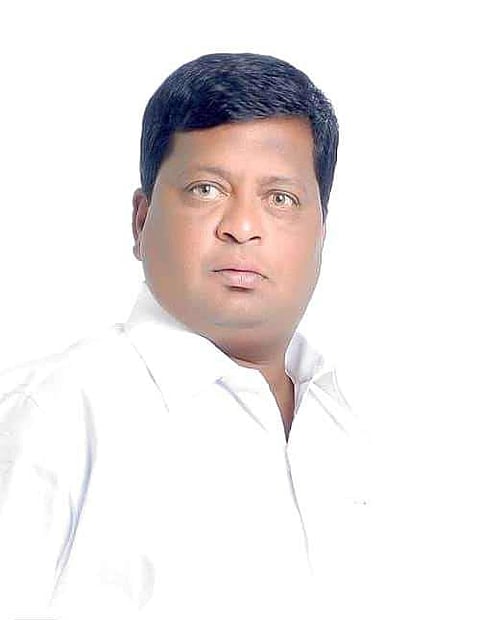 Solapur : भाजपचा तडीपार उपमहापौर अखेर पोलिसांच्या अटकेत