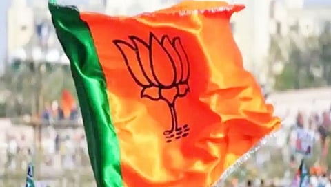 जळगाव : भाजपच्या नगरसेवकांना अपात्रतेच्या नोटिसा