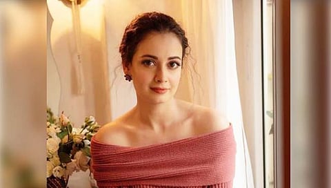 dia mirza : दियाने सांगितली ‘ती’ वेदनादायी गोष्ट, प्रेग्नेंसीवेळी रक्तस्त्राव झाला आणि…