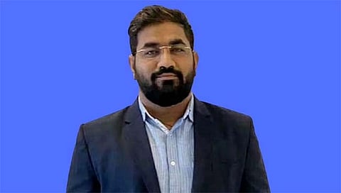 शेअर मार्केटमध्ये गुंतवणुकीच्या नावे फसवणूक करणार्या बार्शी येथील