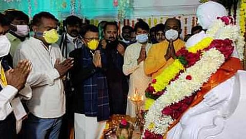 सिंदखेडराजा : राजवाडास्थित जन्मस्थळावर जिजाऊ जन्मोत्सव साजरा