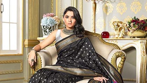 Sonalee Kulkarni Makar Sankranti : काळ्या रंगाच्या साडीत नथीचा नखरा