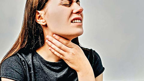 घसा का सुकतो? जाणून घ्या कारण