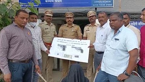 ठाणे : पिस्तुल विक्री करणाऱ्यास अटक; पिस्तुल, जिवंत काडतुसांसह एक लाखाचा मुद्देमाल जप्त