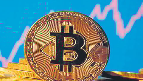 आरबीआयकडून पुन्हा एकदा क्रिप्टोकरन्सीवर बंदी घालण्याची मागणी