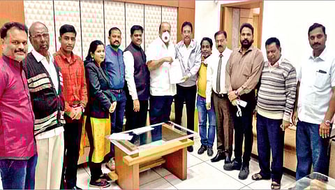 ग्रामविकासमंत्री हसन मुश्रीफ : खंडपीठप्रश्नी लवकरच मुख्यमंत्र्यांची भेट