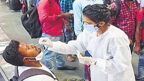 कोरोना : मुंबईतील रुग्णसंख्येत घट, तर पुण्यामध्ये वाढ