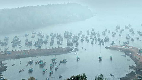 मुंबई, कोकणात धुळीचे वादळ