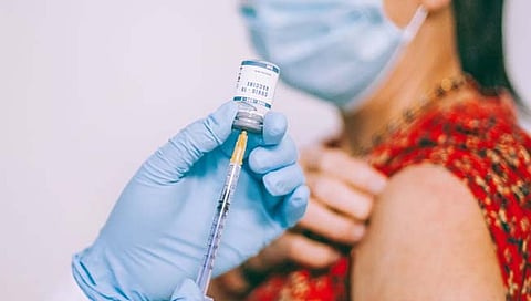 COVID-19 Booster Shots : बुस्टर डोससाठी नव्याने नोंदणीची गरज नाही