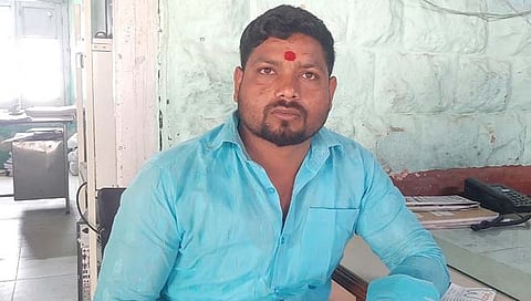 नगर : वाळू तस्करीच्या वादातून चापडगावात गोळीबार; एक जण जखमी