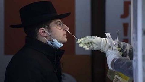 Florona : कोरोना नंतर आता फ्लोरोना संकट; इस्राईलमध्ये सापडला पहिला रुग्ण