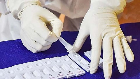 Corona Test : कोरोना चाचणीसाठी तरूणीच्या गुप्तांगातून घेतला स्वॅब, आरोपीला १० वर्षाची शिक्षा