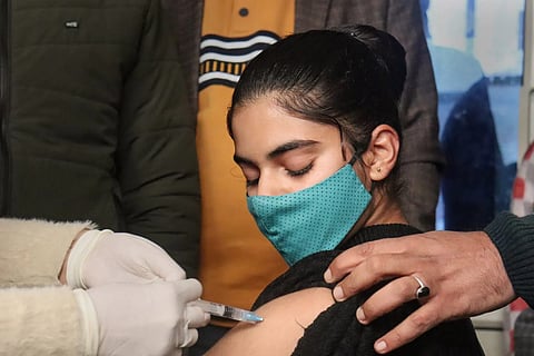 १२ ते १४ वयोगटातील मुलांना कॉर्बेवॅक्स लस द्या; मोदी सरकारचे राज्य, केंद्रशासित प्रदेशांना निर्देश