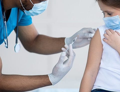 आजपासून मुलांच्या लसीकरणासाठी नोंदणी सुरू, घरबसल्या असा बुक करा तुमचा स्लॉट