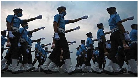 महाराष्ट्राच्या एकूण १४ सेना व नौदलाच्या अधिकारी-जवानांना ‘शौर्य पदक’!