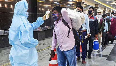 arvind kejriwal : ‘या’ राज्यात तीन दिवसांत कोरोना रूग्णसंख्येत ३ पट वाढ