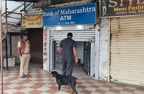 पुणे : शनिवारी एटीएममध्ये १७ लाखांपेक्षा अधिकचा भरणा अन् आज चोरट्यांनी डल्ला मारला