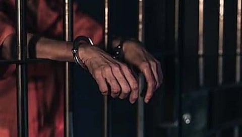 Aurangabad : ५ जणांची हत्या केलेल्या इम्रान मेहंदीला ‘अंडा सेल’मधून बाहेर काढण्याचे आदेश औरंगाबाद खंडपीठाने का दिले?