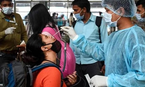 कोरोना रुग्णसंख्येचा सलग दुसऱ्या दिवशी उच्चांक; १ लाख ४१ हजार नवे रुग्ण, २८५ जणांचा मृत्यू