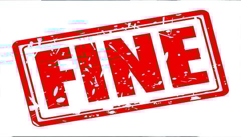 जळगाव : अवैध गौण खनिज उत्खनन प्रकरणी स्टोन क्रेशर धारकाला ४ कोटींचा दंड ; जिल्हाधिकाऱ्यांचे तहसीलदारांना आदेश