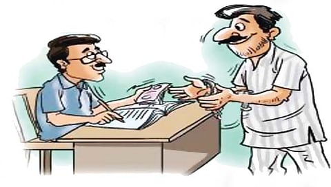 lender : उच्चभ्रू लोकांकडून सावकारी जोमात