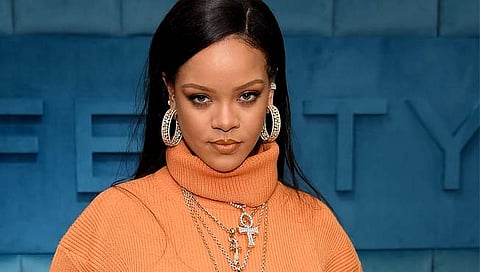 रिहाना : बार्बाडोसची राष्ट्रनायिका