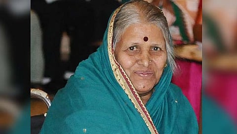 sindhutai sapkal : सिंधूताई सपकाळ यांचा संघर्षमय जीवनप्रवास