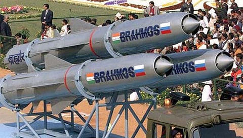 BrahMos Missile: पाकिस्तानात चुकून डागलेल्या ब्रह्मोस क्षेपणास्त्रामुळे भारताचे २४ कोटींचे नुकसान