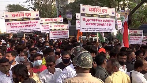 क्रीडा संकुलाला टिपू सूलतान नाव दिल्याने ‘रामायण’ सुरु ; भाजप, बजरंग दलाचा कडाडून विरोध