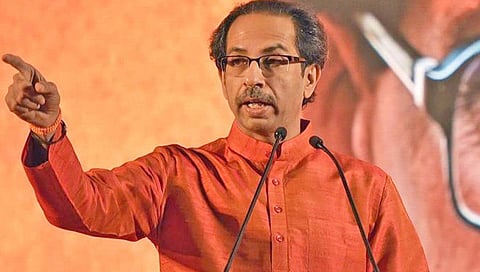 शिवसेनेच्या राष्ट्रीय कार्यकारिणीत ६ ठराव मंजूर; बंडखोरांवर कारवाई करण्याचे सर्वाधिकार उद्धव ठाकरेंना