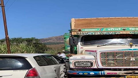 मराठीतील ‘या’ प्रसिद्ध अभिनेत्रीच्या गाडीला अपघात