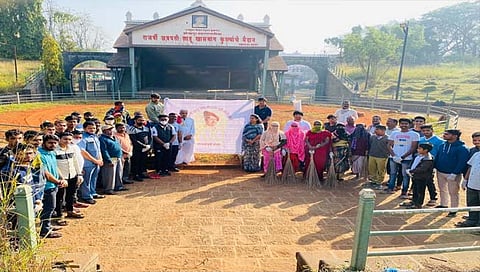 खासबाग मैदानाची स्वच्छता