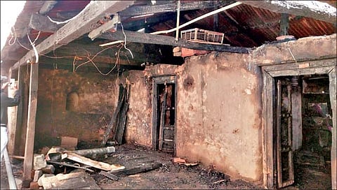 कण्हेर : भीषण आग