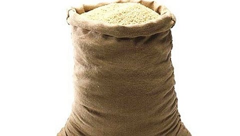 हिंगोली : काळ्या बाजारात विक्रीसाठी नेला जात असलेला २७० क्विंटल तांदूळ जप्त