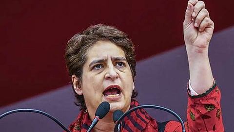 प्रियंका गांधी म्हणाल्या, “आम आदमी पार्टी आरएसएसने निर्माण केलीय”