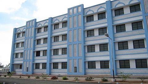 जिल्ह्यातील वसतीगृहांची तपासणी