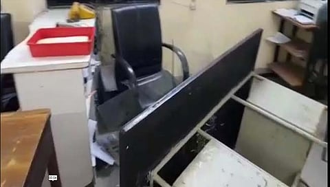 शेगाव : डिजेला मज्जाव केल्याने शेगाव पोलीस ठाण्यात दोन महिलांसह सहा जणांचा ‘हैदोस’