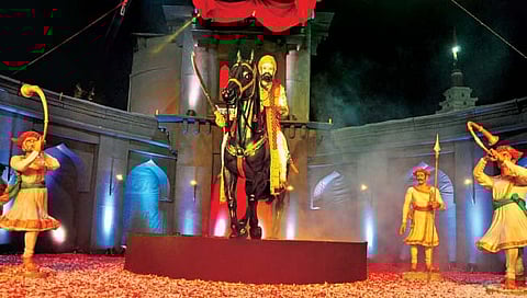 कोल्हापूर : अवघा जिल्हा शिवमय