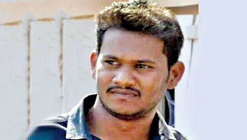 Accident : दुचाकी-ट्रक धडकेत युवक जागीच ठार