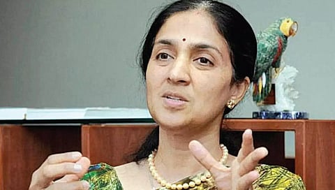 चित्रा रामकृष्ण : सिद्धयोगी बोले, शेअर बाजार चाले!