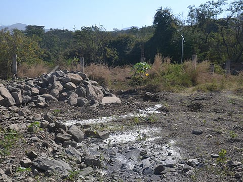 कात्रज प्राणी संग्रहालयाय उभारण्यात येत असलेले एनाकोंडाचे निवासस्थान.