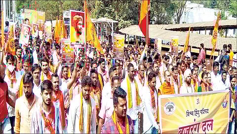 बेळगाव : जिहादी संघटनांची मालमत्ता जप्त करा ; हिंदुत्ववाद्यांचा मोर्चा