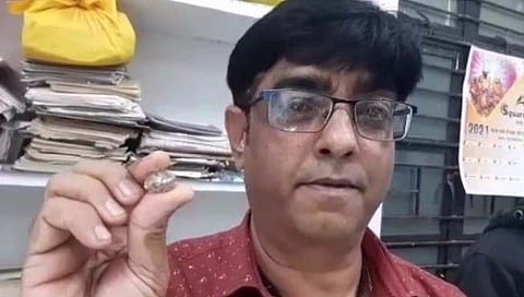 पन्ना जिल्ह्यातील व्यापारी सुशील शुक्ला यांना तब्बल २६.११ कॅरेटचा हिरा सापडला आहे.