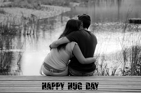 Happy Hug Day : मिठीत तुझ्या असताना…’हग डे’साठी पाठवा ‘हे’ शुभेच्छा संदेश